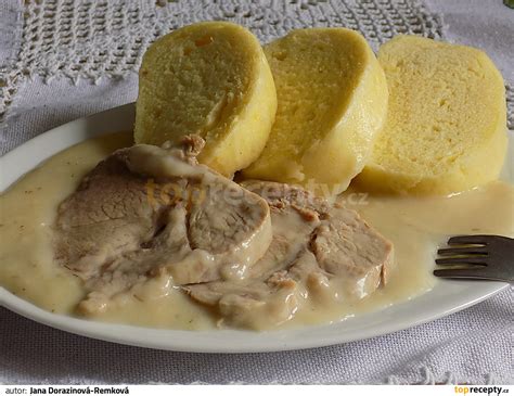 Vepřová pečeně na cibulovém lůžku