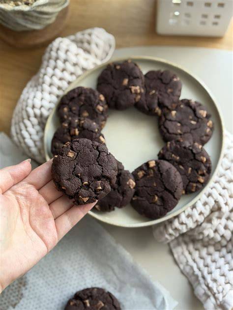 Domácí čokoládové cookies na plechu