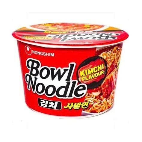 Kimchi polévka v misce