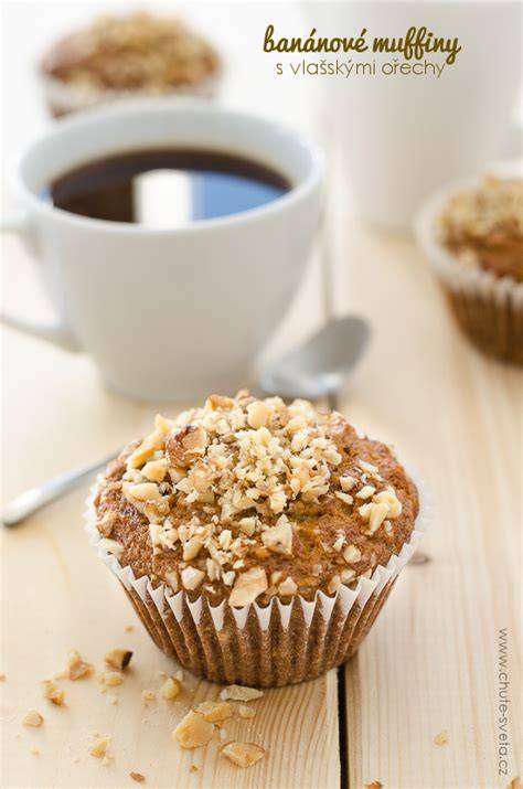 Banánové čokoládové muffiny s ořechy