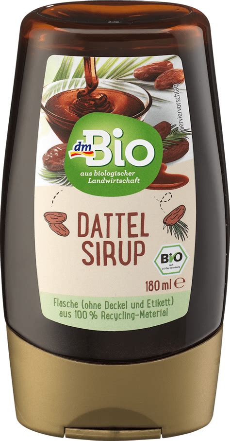 Datlový sirup v lahvi s datlemi