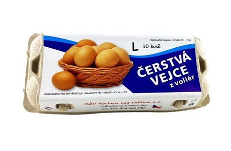 Dvoužloutková vejce v kartonu