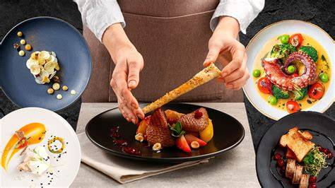 Food stylist aranžuje ostrý pokrm