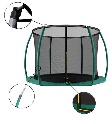 Rozbitá trampolína po nehodě