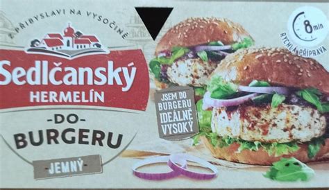 Vrstvení vegetariánského houbového burgeru