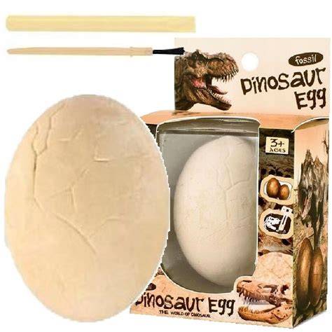 dinosauří vejce s kalcitovými krystaly