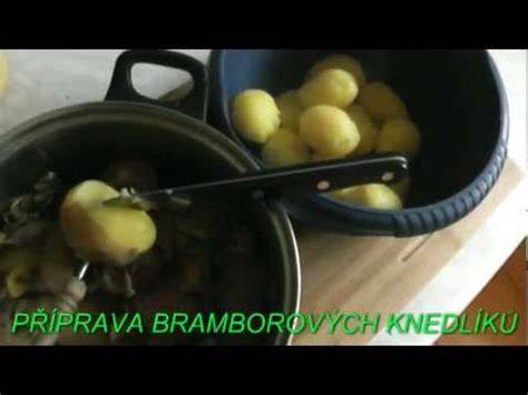 příprava bramborových knedlíků