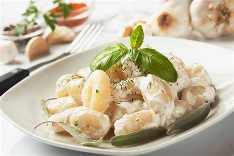 Domácí bramborové gnocchi se sýrovou omáčkou