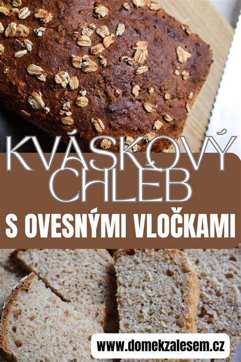 chléb ve formě posypaný ovesnými vločkami