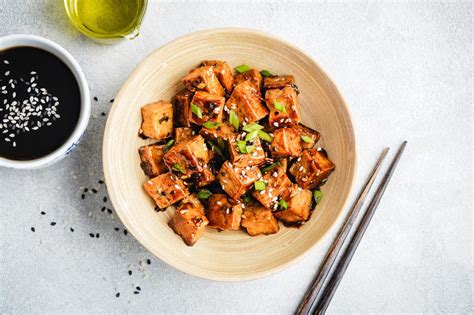 Tofu v hořčičné omáčce na pánvi