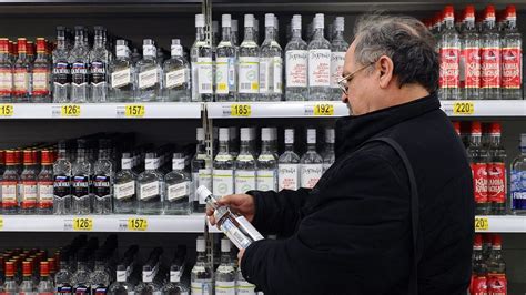 cena ruské vodky v obchodě